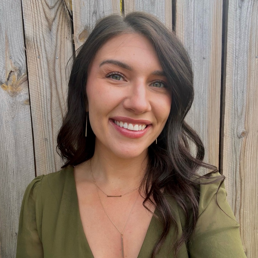 Meet your Posher, Kayla